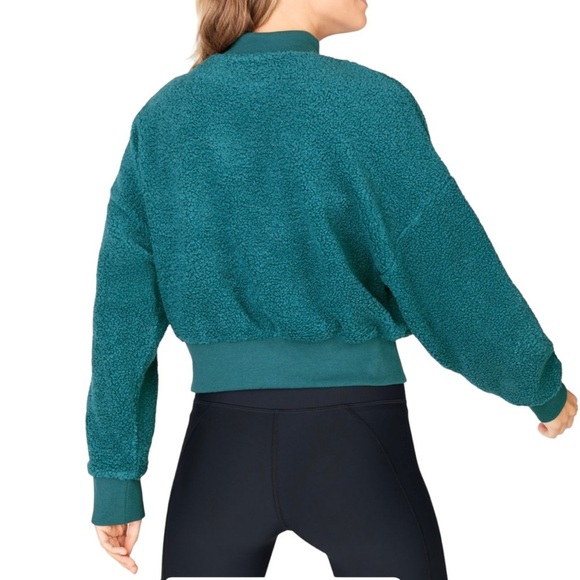 Fabletics Women’s Malia Polar Fleece Sweatshirt Size M Teal Pullover Crop Comfy - Picture 2 of 10